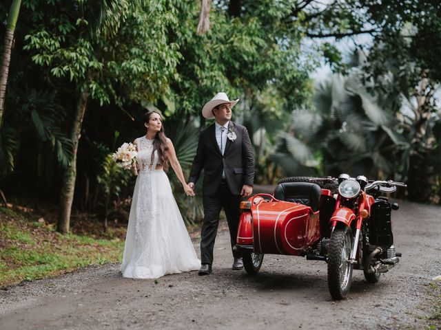 El matrimonio de Daniel y Nathalia en El Cerrito, Valle del Cauca 111