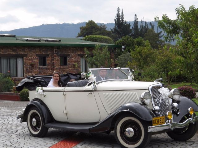 El matrimonio de Iván y Aida en Bogotá, Bogotá DC 5