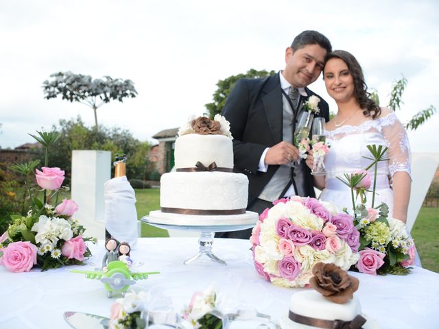 El matrimonio de Iván y Aida en Bogotá, Bogotá DC 17