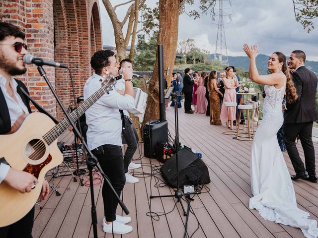 El matrimonio de Chris y Ale en Medellín, Antioquia 28
