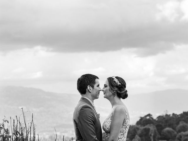 El matrimonio de Gustavo y Carolina en Medellín, Antioquia 6