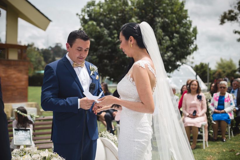 citas y costumbres matrimoniales en Mexico