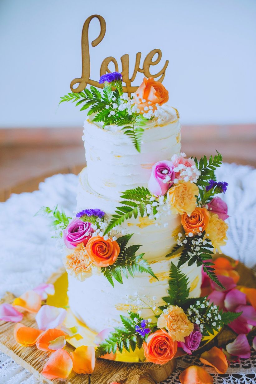 Tortas De Matrimonio Con Flores Naturales Pueden tomar ideas para todo tipo de eventos con tan solo echar un vistazo por las diferentes galerias de. tortas de matrimonio con flores naturales
