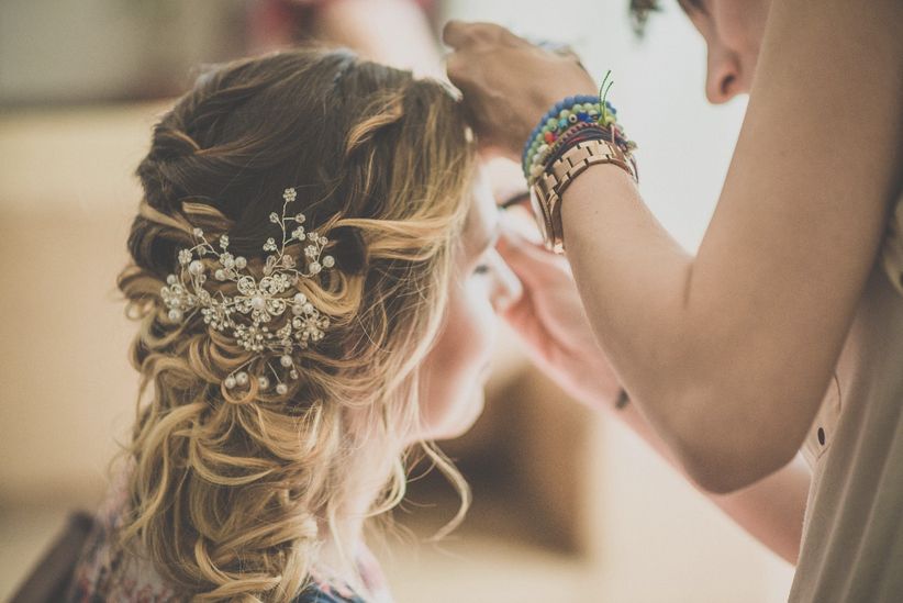 Peinados Recogidos Para Novias De Cabello Rizado La Opcion Perfecta Para Ti