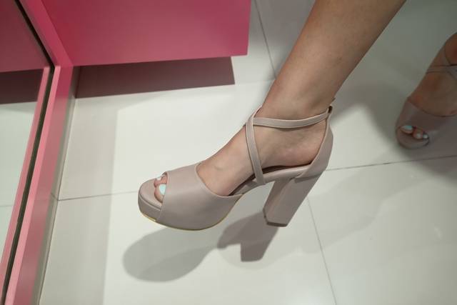 Danisa Studio 2