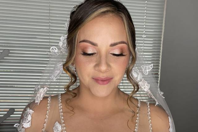 Joha Avila Makeup 4
