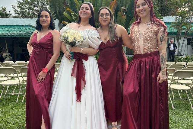 Bellísima Casa De Novias 4