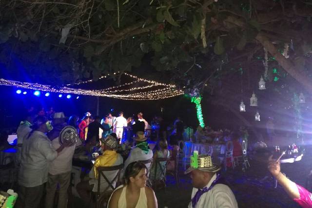 Jhon Arias Producciones 1