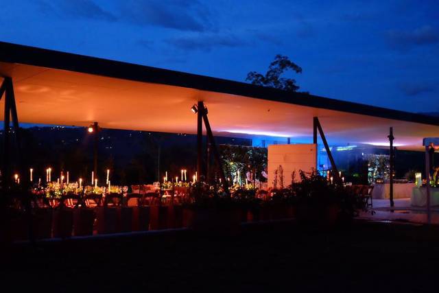 Club Manizales 4