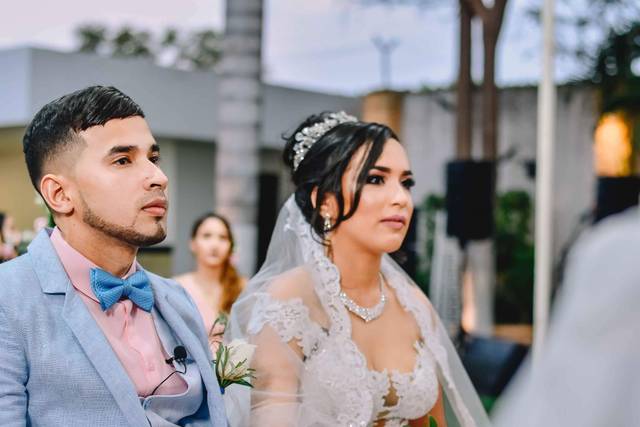Vertical Weddings 1