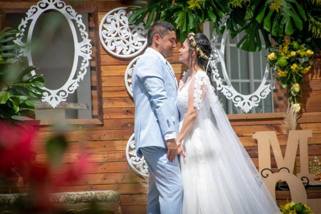 Paola Osorio Event & Wedding Planner 1
