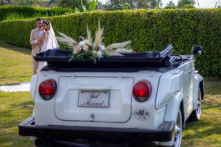 Lorenzo & Jerónimo VW Wedding Car 2