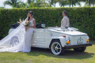 Lorenzo & Jerónimo VW Wedding Car 3
