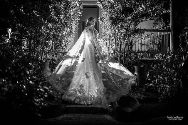 Camila Henao Weddings & Events 1