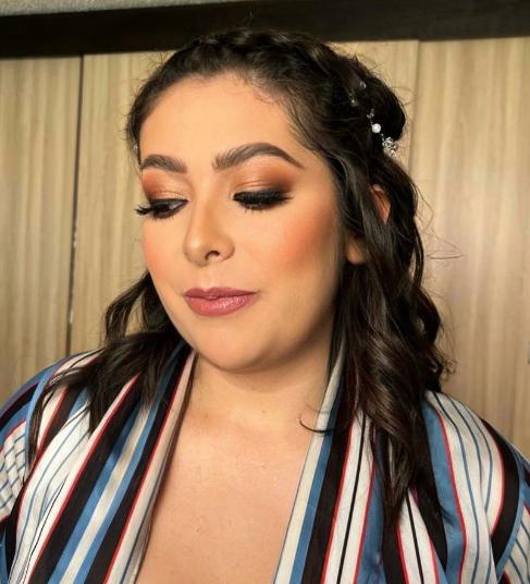 Andrea Reyes Makeup Artist - 2