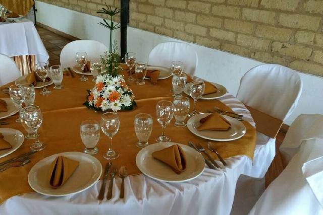 Casa de Banquetes El Buffet 4
