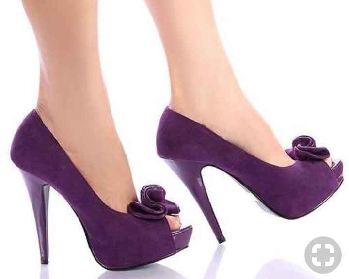 Zapatos en color morado - 2