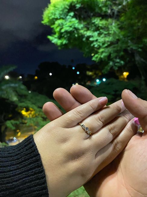 ¿Tenías las uñas arregladas cuando te propusieron matrimonio? 16
