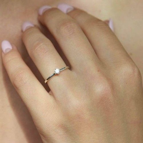 ¿Tu anillo de compromiso es delicado o llamativo? 1