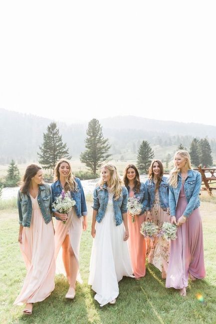 Chaquetas de jean para ti y tus damas de honor