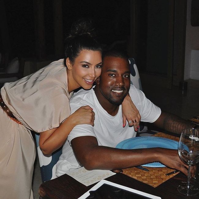 El SEXTO aniversario de Kim Kardashian y Kanye West ❤️ 2