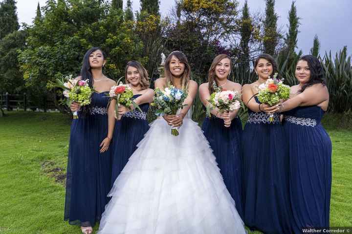 ¿Quién paga el vestido de las damas de honor? - 1