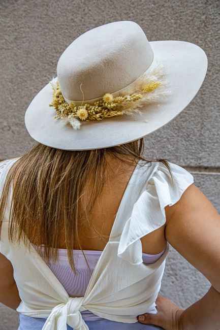 ¿SI o NO a este sombrero de novia? - 1