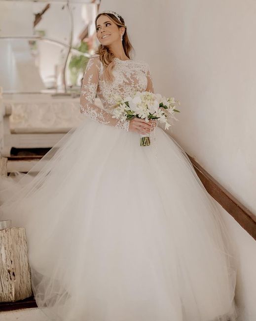 Detallémonos el vestido de novia de Laura de León 💕 3
