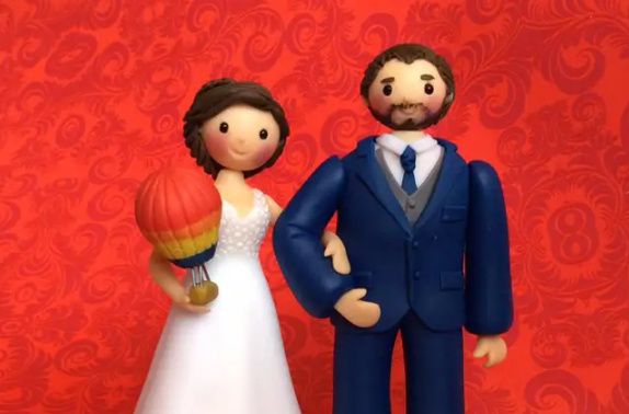 8 muñequitos para el pastel de matrimonio: ¿Cuál pega más con ustedes? 1