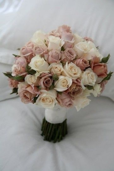 bouquet de rosas para las novias