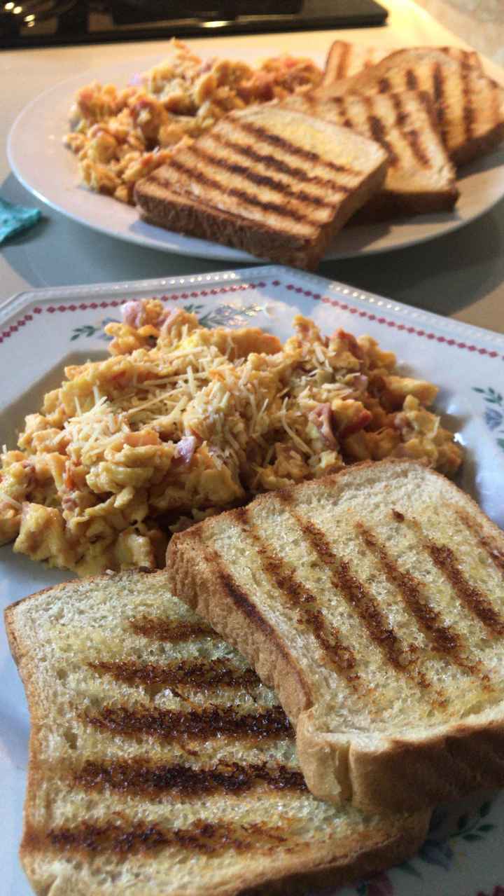 ¿Cómo fue su primer desayuno juntos? 1