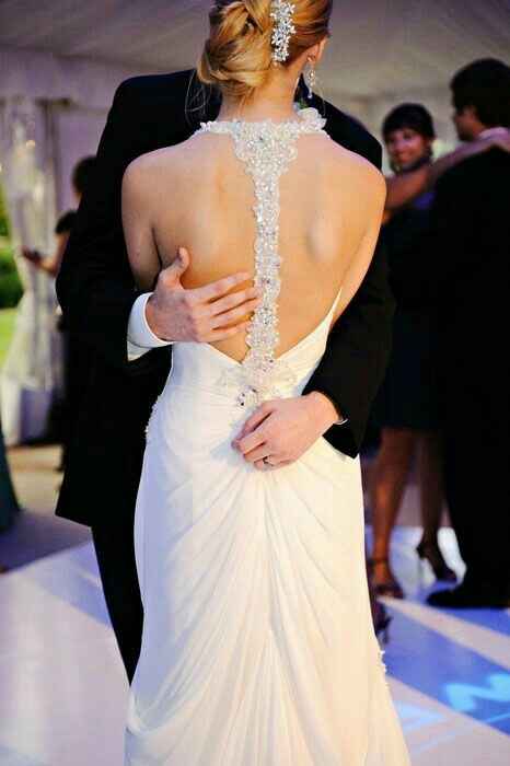 Vestido de novia .. el diseño en la espalda - 4