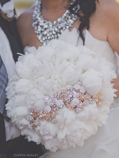 2 total white bouquets. Vote one! 1