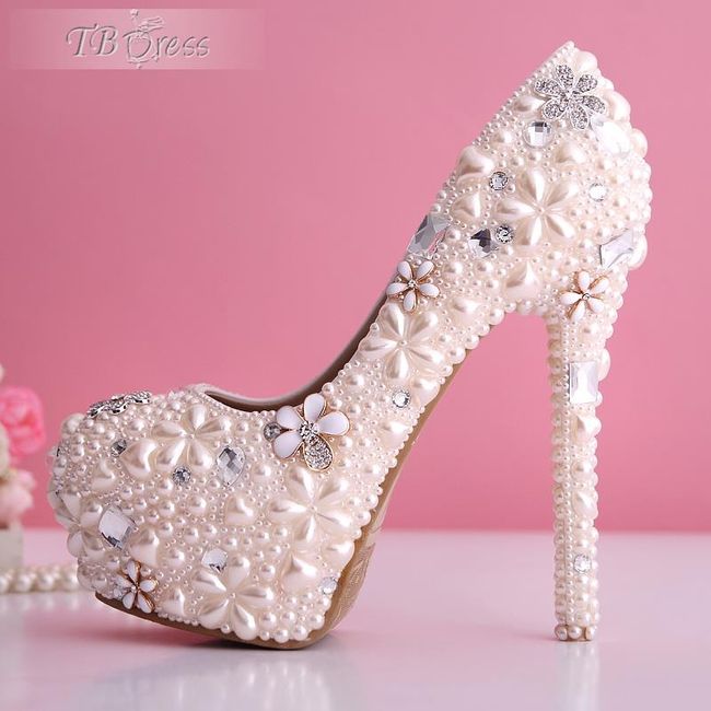 Zapatos elegantes para novias