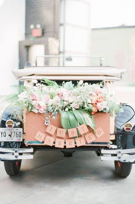 10 decoraciones para el carro de los recién casados