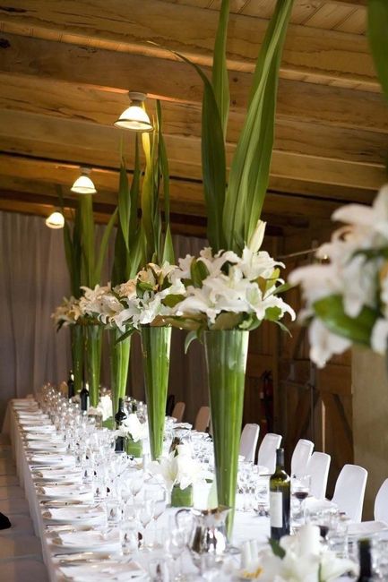 Ideas para centros de mesa con flores blancas 1