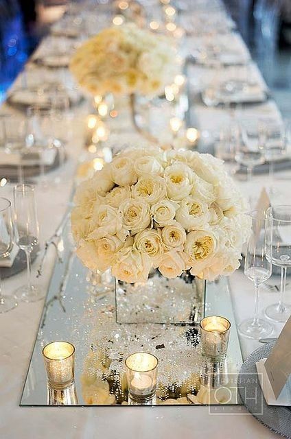Ideas para centros de mesa con flores blancas 3