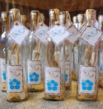 10 invitaciones hechas con botellas recicladas 10