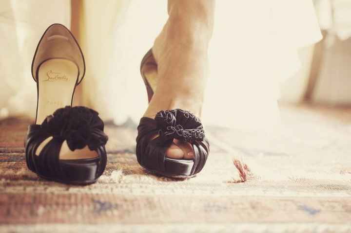 ¿Se casarían con zapatos negros?