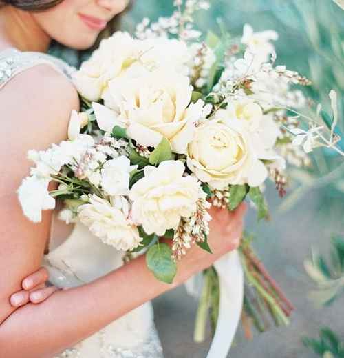 Bouquet con blanco