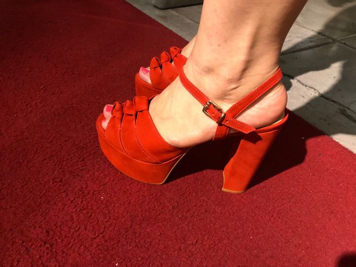 Zapatos Rojos son una belleza 10