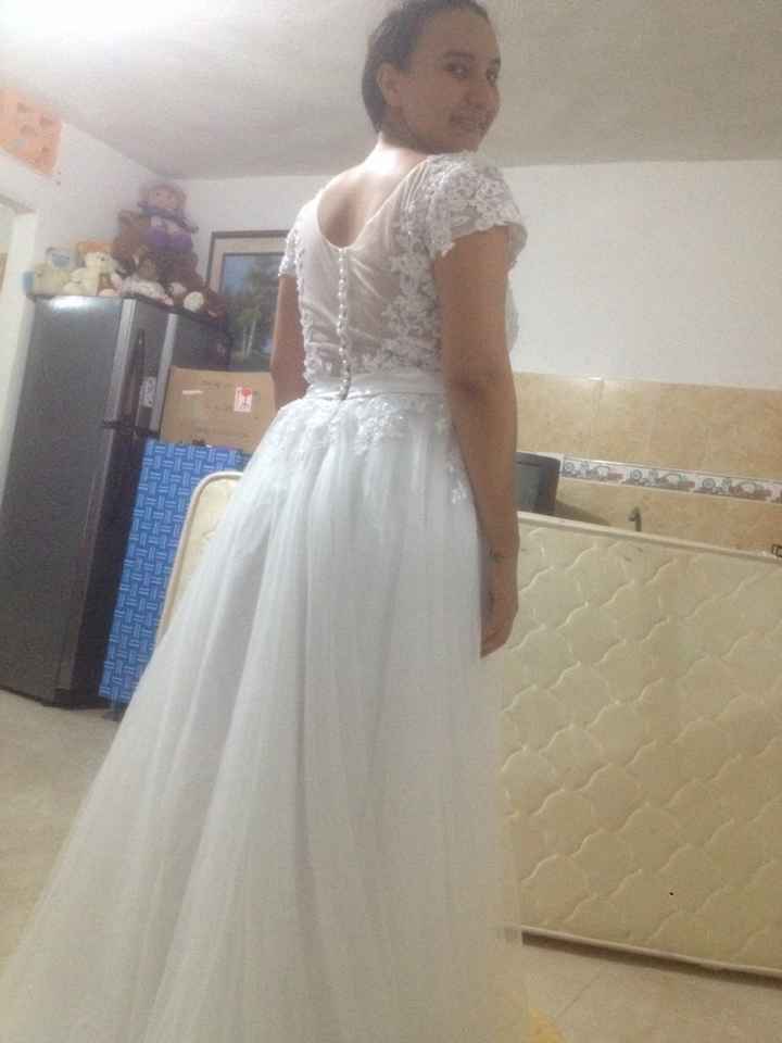 El vestido de novia en la novia jajaja ?? - 2