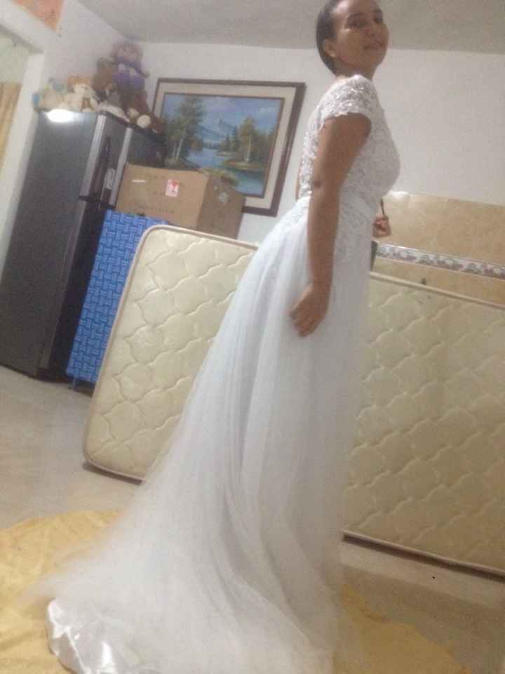 El vestido de novia en la novia jajaja ?? - 3