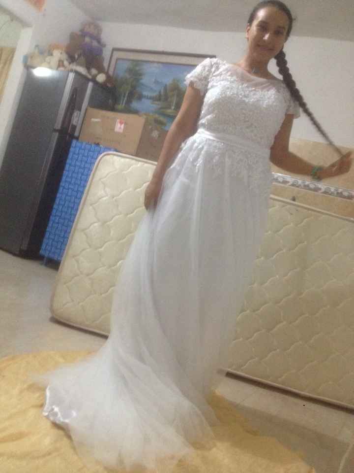 El vestido de novia en la novia jajaja ?? - 5