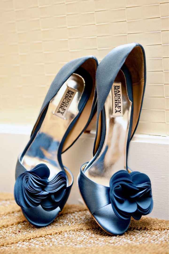 Los zapatos 👠 de la novia en azul! - 4