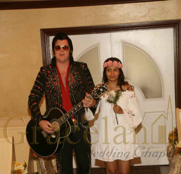 ¿Y si te casara Elvis en Las Vegas? - 3