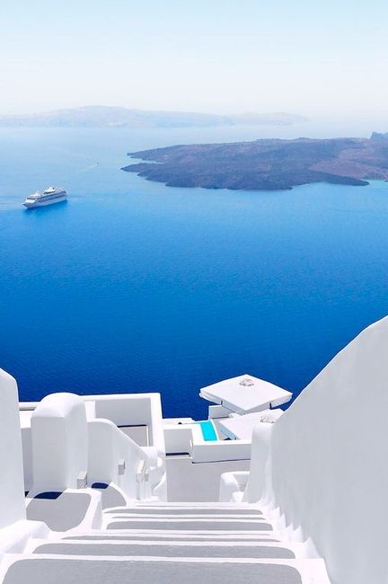 5. Santorini, Grecia