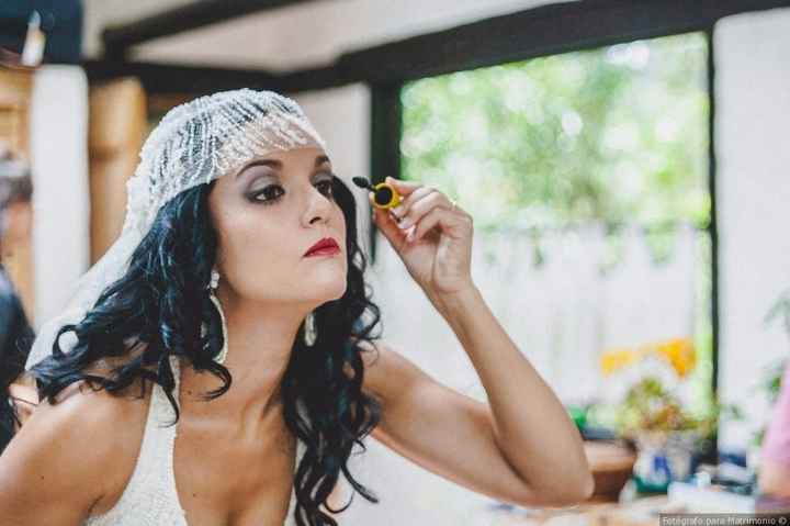 ¿Te atreverás a maquillarte tú misma el día de la boda?