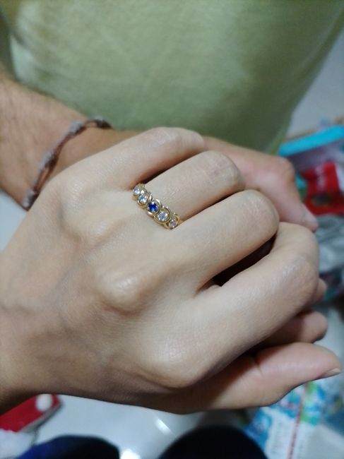 ¿Tenías las uñas arregladas cuando te propusieron matrimonio? 8