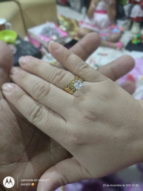 ¿Tenías las uñas arregladas cuando te propusieron matrimonio? 2